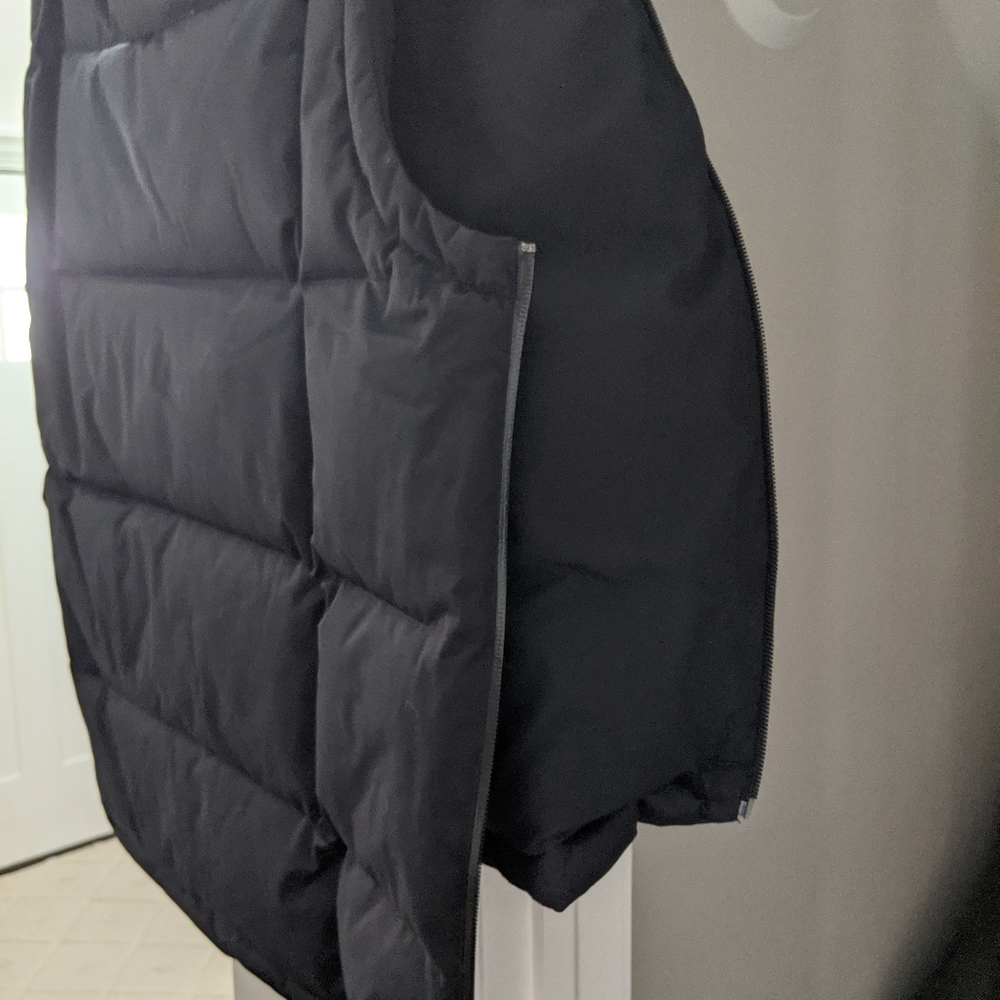 Under Armour hooded vest